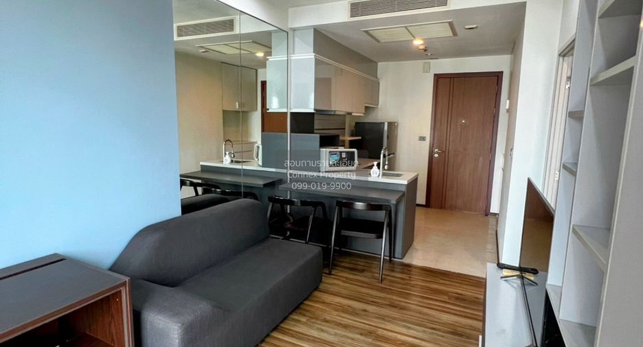 For rent 1 bed condo in Khlong Toei, Bangkok