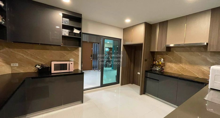 Casa en alquiler de 4 habitaciones en Bang Phli, Samut Prakan