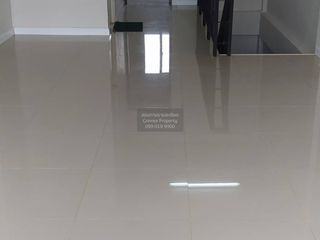 Reihenhaus zur Miete mit 3 Zimmer in Lat Krabang, Bangkok