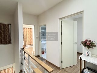 For rent 3 bedrooms townhouse in Chom Thong, Bangkok