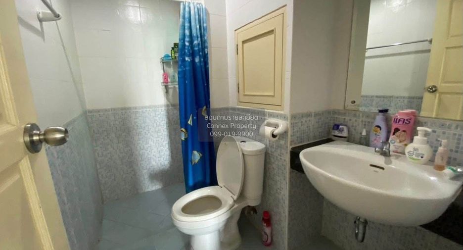 For rent 2 bedrooms condo in Lat Phrao, Bangkok