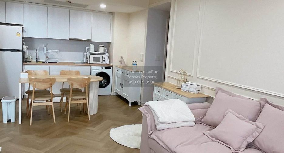 Condo en alquiler de 2 habitaciones en Yan Nawa, Bangkok