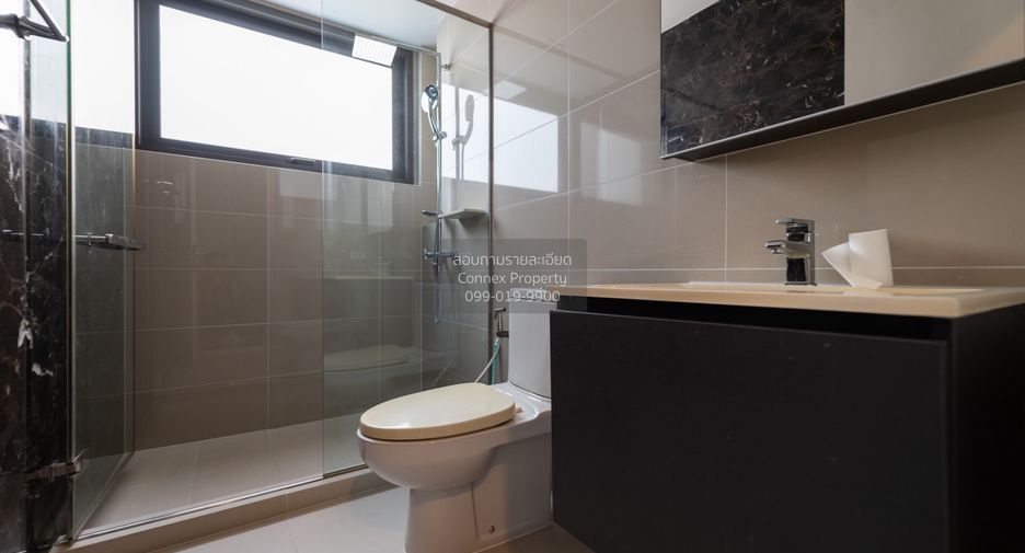 For rent 1 bed condo in Khlong San, Bangkok