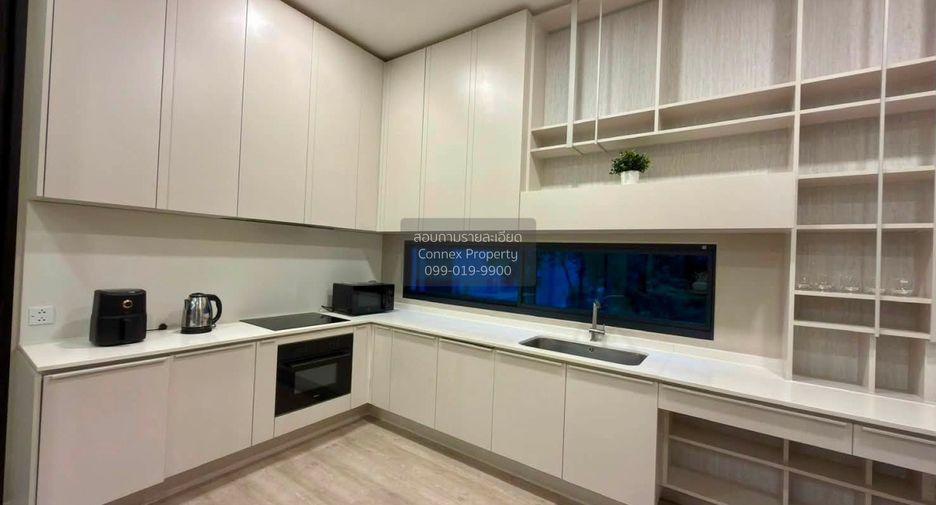 Casa en alquiler de 4 habitaciones en Saphan Sung, Bangkok