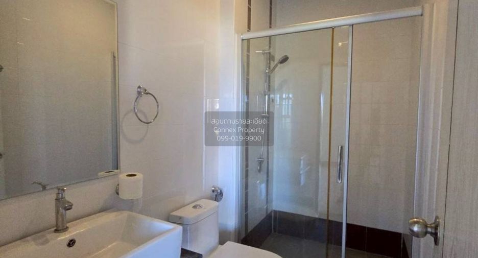 Reihenhaus zur Miete mit 4 Zimmer in Lat Krabang, Bangkok