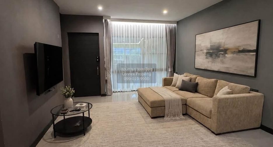 Reihenhaus zur Miete mit 3 Zimmer in Lat Phrao, Bangkok