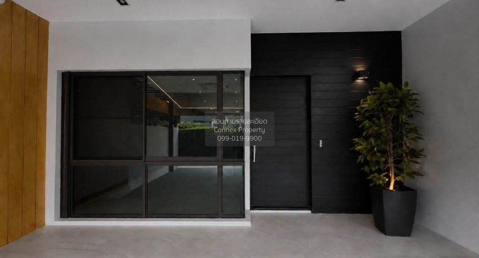 Reihenhaus zur Miete mit 3 Zimmer in Lat Phrao, Bangkok