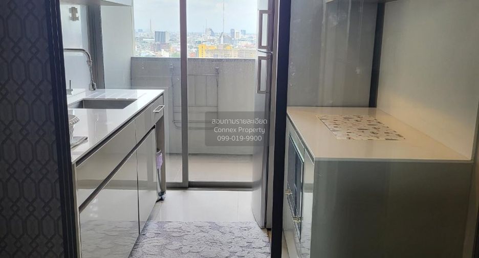 Condo en alquiler de 1 habitaciones en Bang Rak, Bangkok
