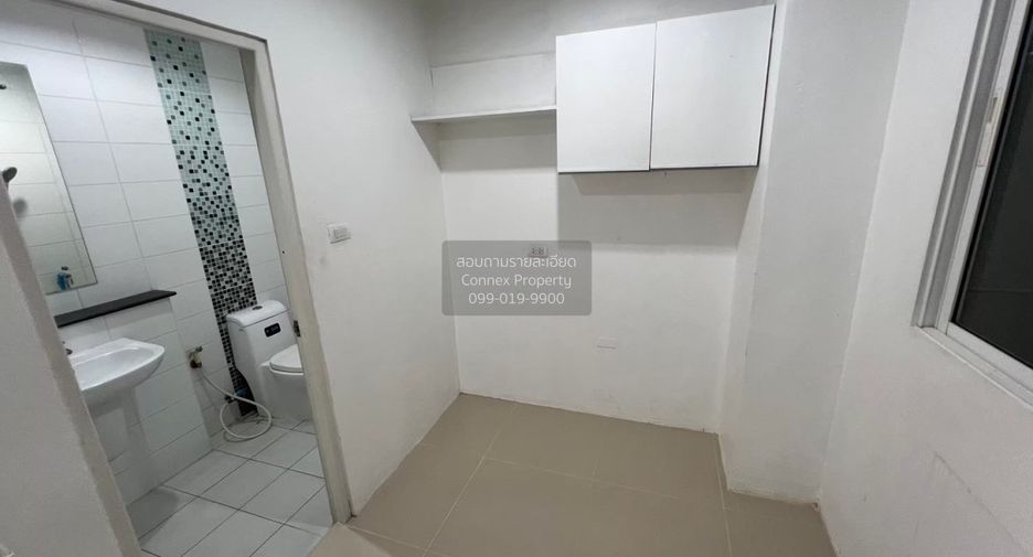 Reihenhaus zur Miete mit 3 Zimmer in Chom Thong, Bangkok