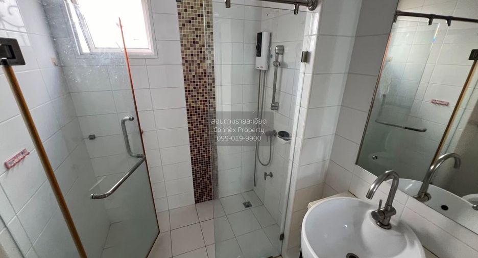 Reihenhaus zur Miete mit 3 Zimmer in Chom Thong, Bangkok