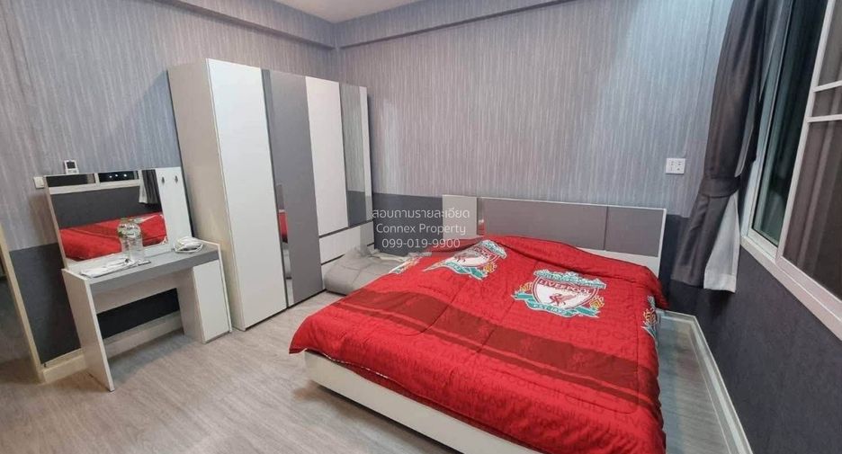 Reihenhaus zur Miete mit 4 Zimmer in Din Daeng, Bangkok
