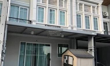 Reihenhaus zur Miete mit 4 Zimmer in Chom Thong, Bangkok