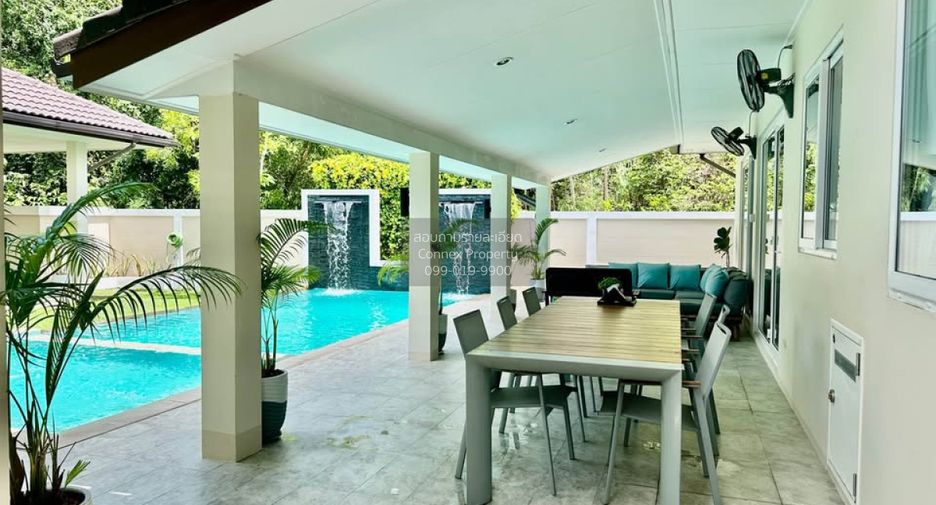 For rent 6 bedrooms house in Huay Yai, Pattaya