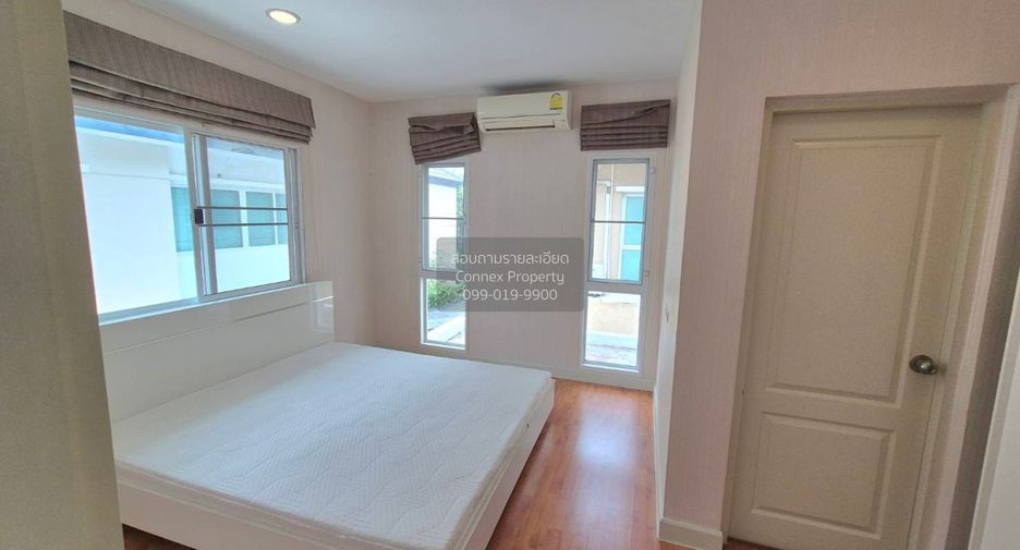 For rent 4 bedrooms house in Khan Na Yao, Bangkok