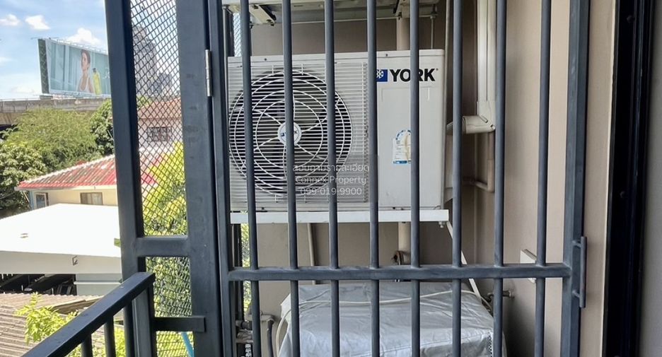 For rent 1 bed condo in Sathon, Bangkok