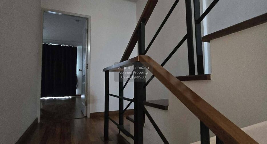 For rent 4 ベッドルーム townhouse in Wang Thonglang, Bangkok