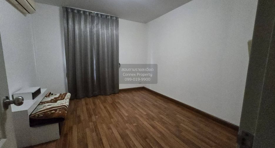 For rent 4 ベッドルーム townhouse in Wang Thonglang, Bangkok