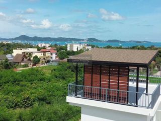 For sale 3 bedrooms villa in Mueang Phuket, Phuket