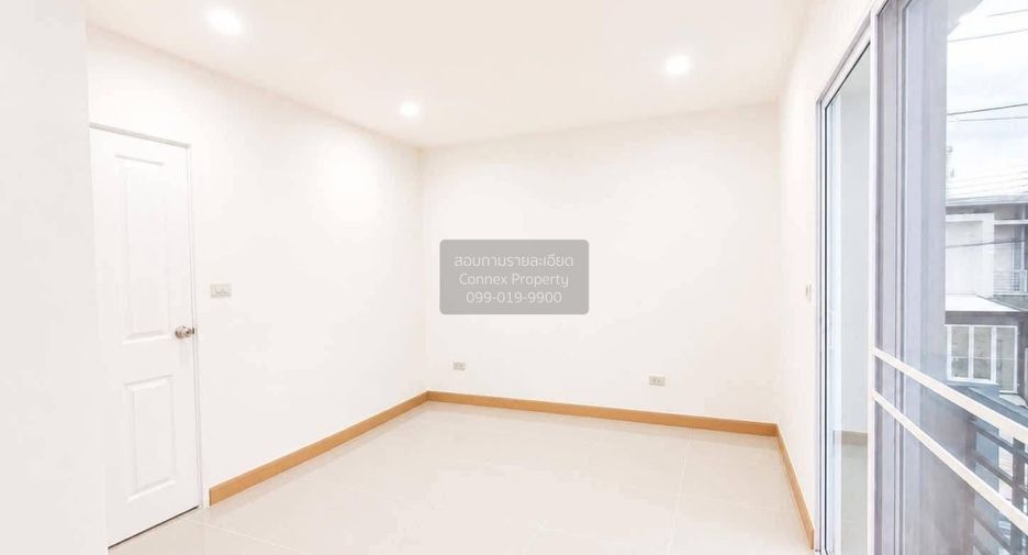 For sale 3 bedrooms townhouse in Bang Kruai, Nonthaburi