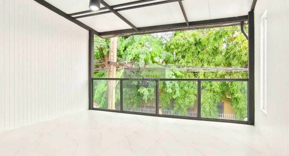 Casa adosada en venta de 3 habitaciones en Mueang Nonthaburi, Nonthaburi