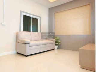 Casa adosada en venta de 3 habitaciones en Mueang Nonthaburi, Nonthaburi