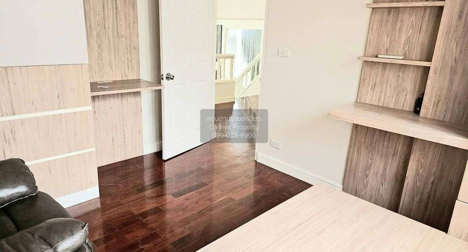 Casa en venta de 4 habitaciones en Bang Khen, Bangkok