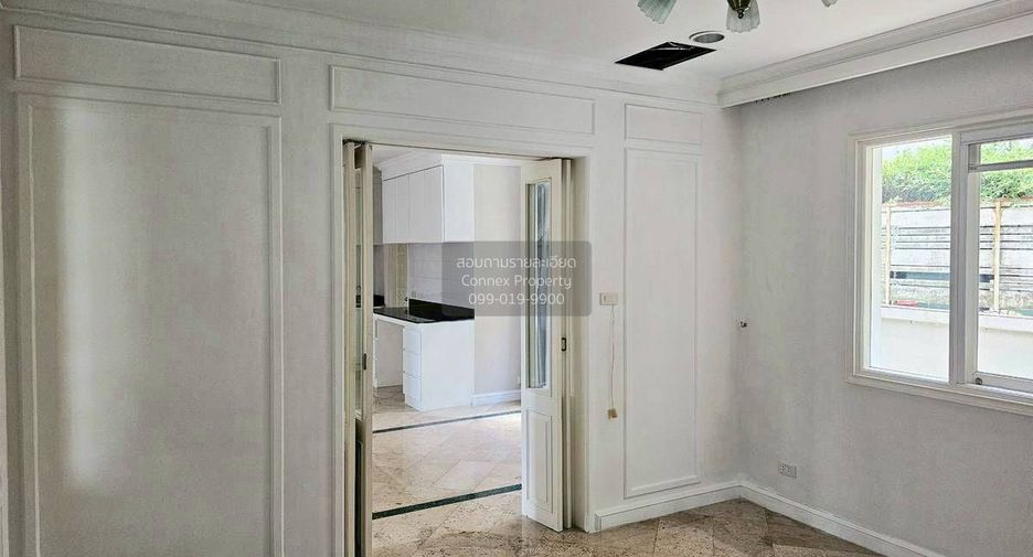 Casa en venta de 4 habitaciones en Bang Khen, Bangkok