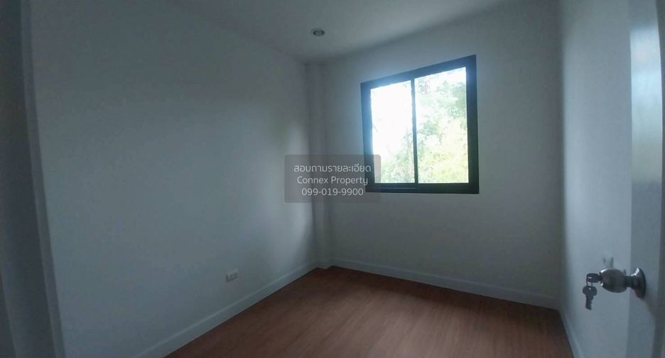 Reihenhaus zum Kauf mit 3 Zimmer in Lat Krabang, Bangkok