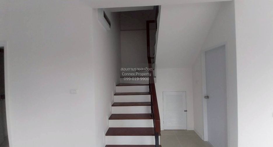 Reihenhaus zum Kauf mit 3 Zimmer in Lat Krabang, Bangkok