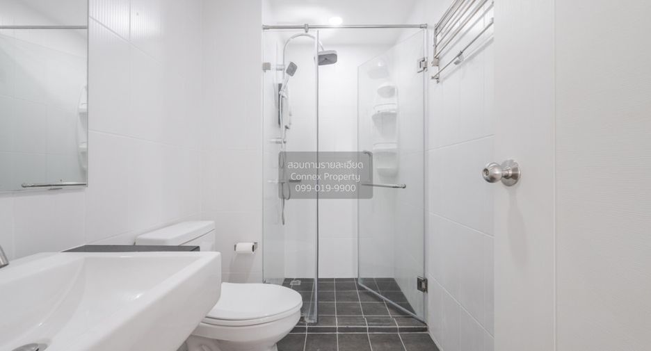 For sale 1 Beds condo in Khlong San, Bangkok