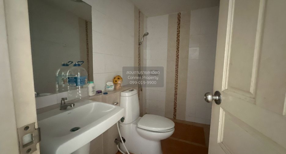 Reihenhaus zum Kauf mit 3 Zimmer in Bueng Kum, Bangkok