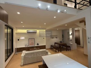 Reihenhaus zum Kauf mit 3 Zimmer in Huai Khwang, Bangkok
