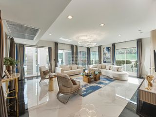 出售 4 卧室 独立屋 在 Lat Krabang, 曼谷