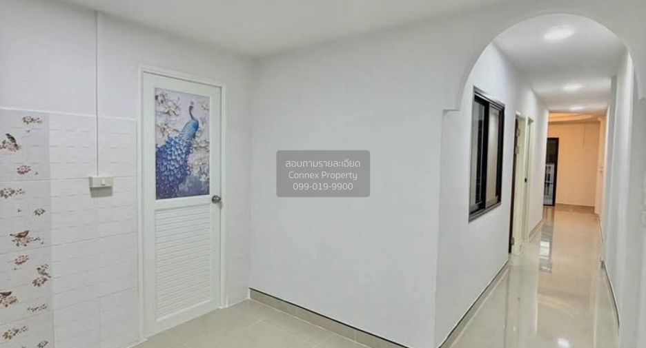 For sale 2 bedrooms townhouse in Sai Noi, Nonthaburi
