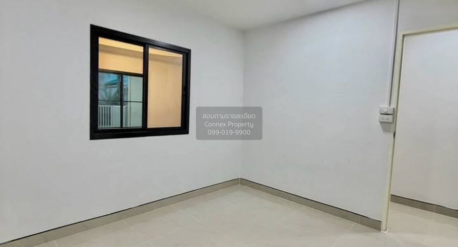 For sale 2 bedrooms townhouse in Sai Noi, Nonthaburi