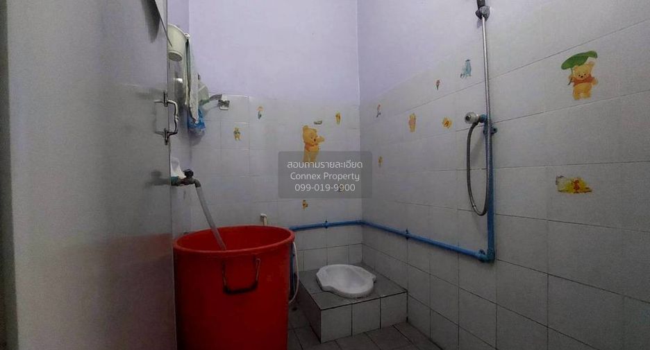 出售 2 卧室 联排别墅 在 Mueang Samut Prakan, Samut Prakan