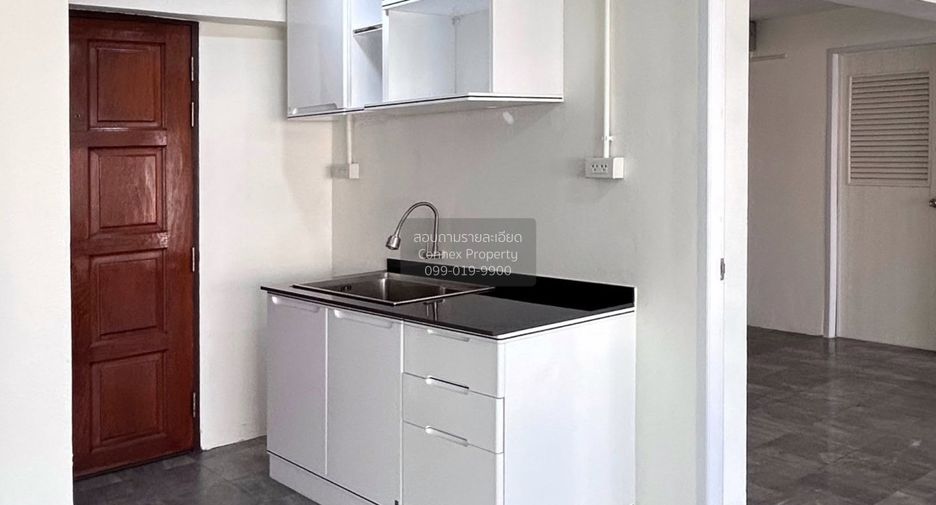 For sale 2 bedrooms condo in Chatuchak, Bangkok