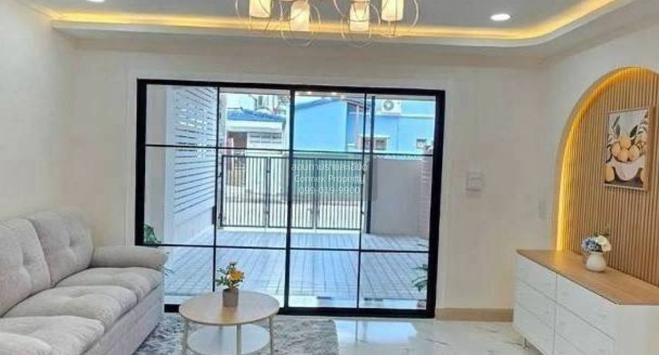 Reihenhaus zum Kauf mit 3 Zimmer in Bang Bua Thong, Nonthaburi