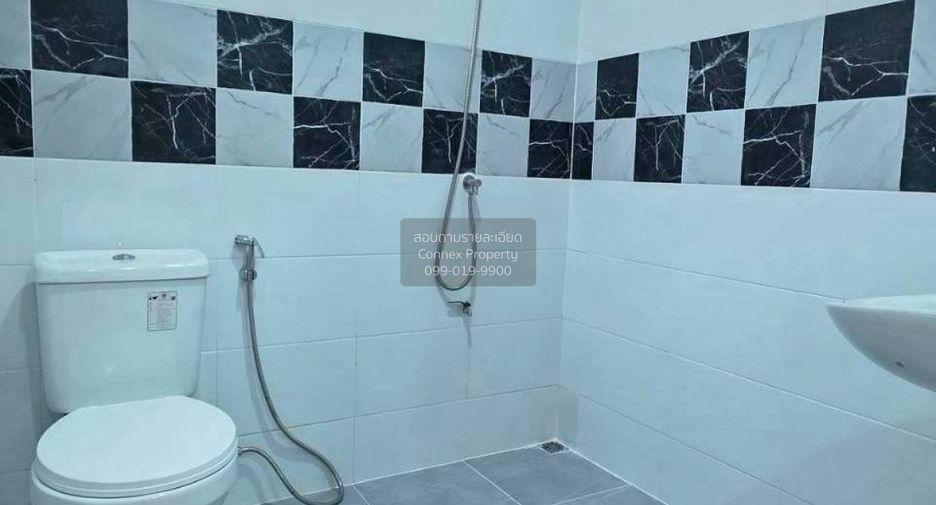 Reihenhaus zum Kauf mit 3 Zimmer in Bang Bua Thong, Nonthaburi