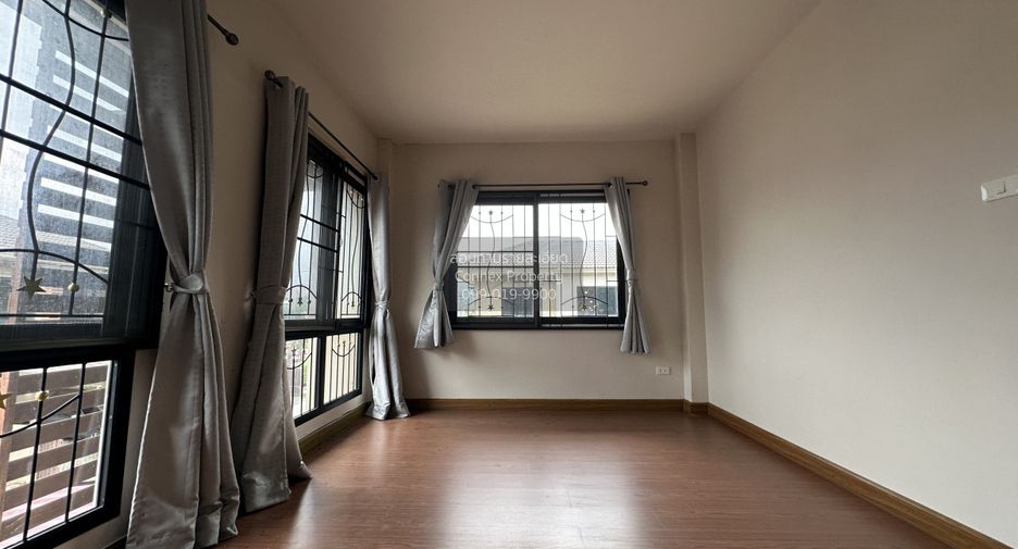 For sale 3 ベッドルーム house in Lam Luk Ka, Pathum Thani