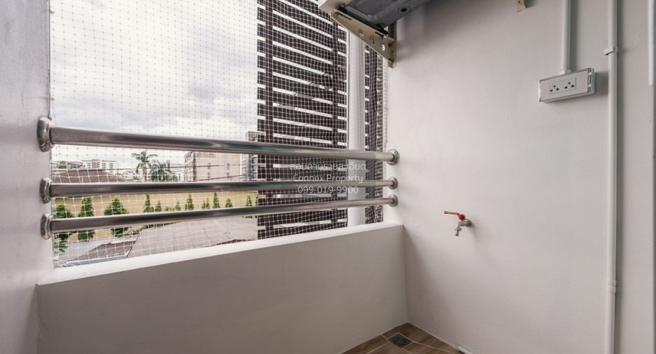 À vendre 1 chambre condo à Phra Khanong, Bangkok