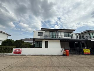 Haus zum Kauf mit 4 Zimmer in Mueang Samut Sakhon, Samut Sakhon