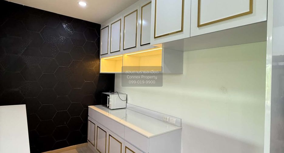Haus zum Kauf mit 4 Zimmer in Mueang Samut Sakhon, Samut Sakhon