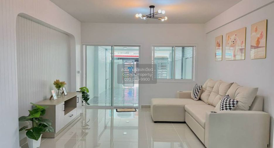 Casa adosada en venta de 2 habitaciones en Mueang Nonthaburi, Nonthaburi
