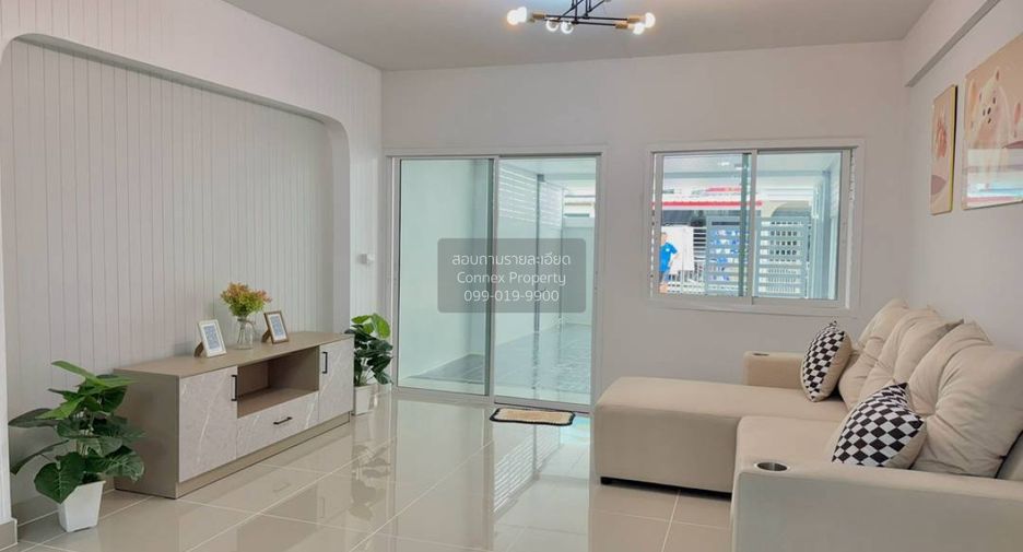 Casa adosada en venta de 2 habitaciones en Mueang Nonthaburi, Nonthaburi
