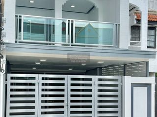 Casa adosada en venta de 2 habitaciones en Mueang Nonthaburi, Nonthaburi
