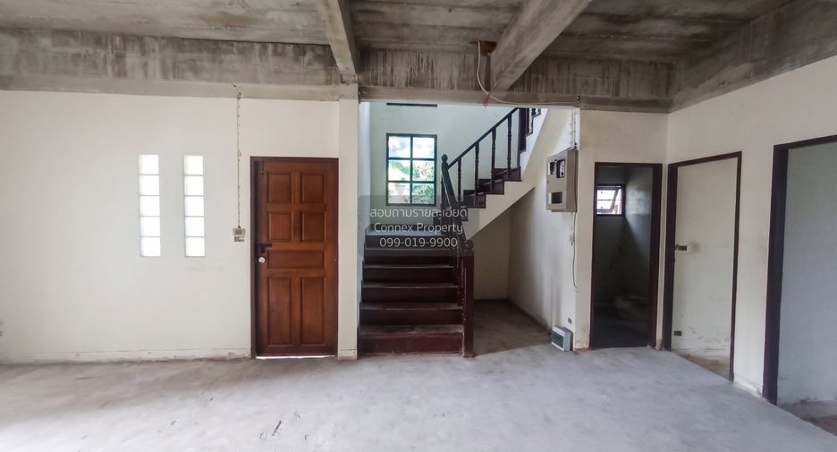 À vendre 3 chambres maison à Phasi Charoen, Bangkok