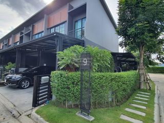 Reihenhaus zum Kauf mit 3 Zimmer in Chom Thong, Bangkok