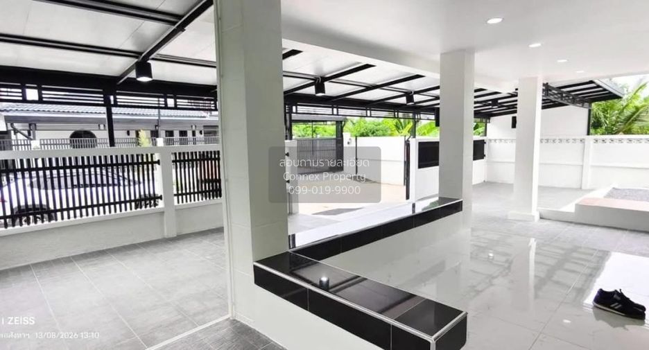 Casa en venta de 4 habitaciones en Bang Bon, Bangkok