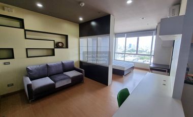 Wohnung zum Kauf mit 1 Zimmer in Yan Nawa, Bangkok